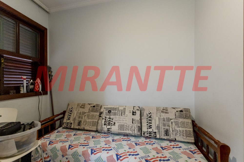 Sobrado de 470m² com 5 quartos em Barro Branco