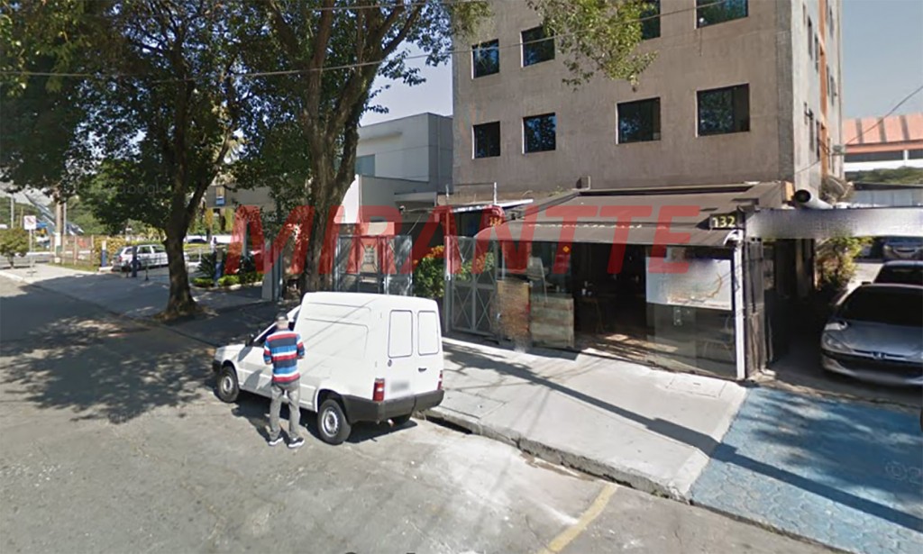Conjunto comercial de 90m² em Santana