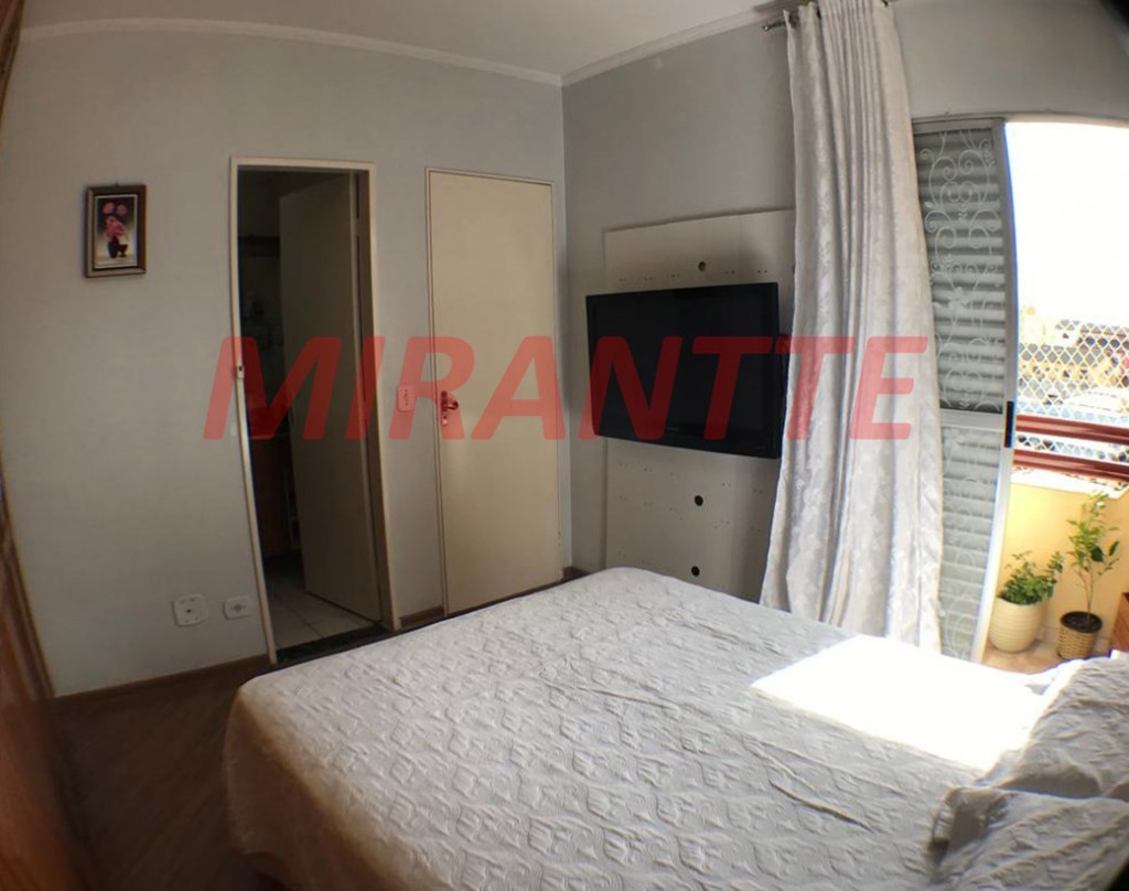 Apartamento com 3 quartos em Vila Augusta