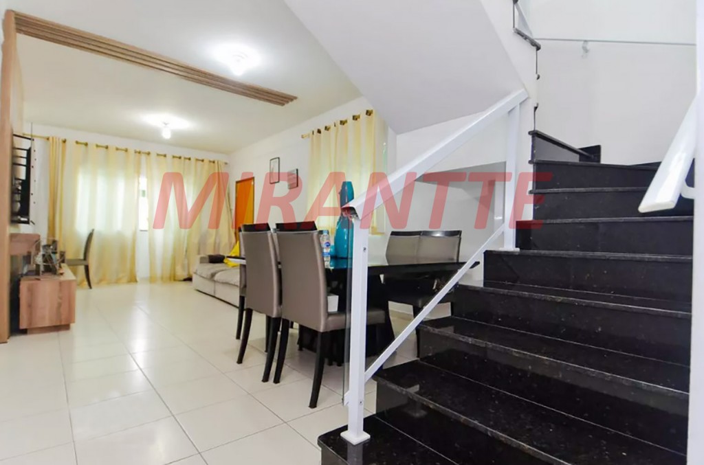 Sobrado de 165m² com 3 quartos em Parque Continental