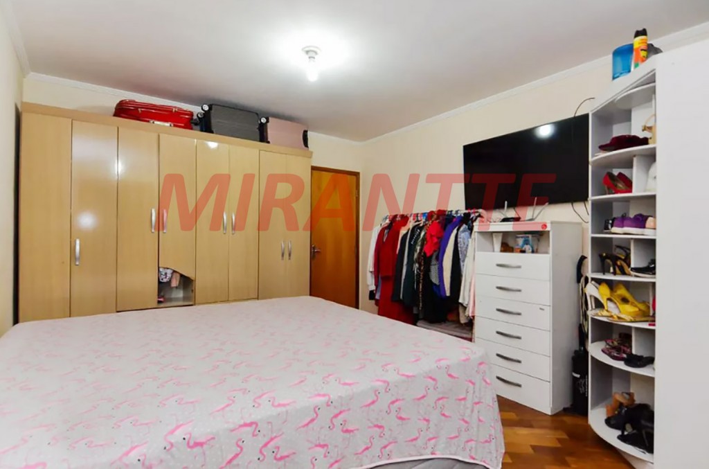 Sobrado de 165m² com 3 quartos em Parque Continental