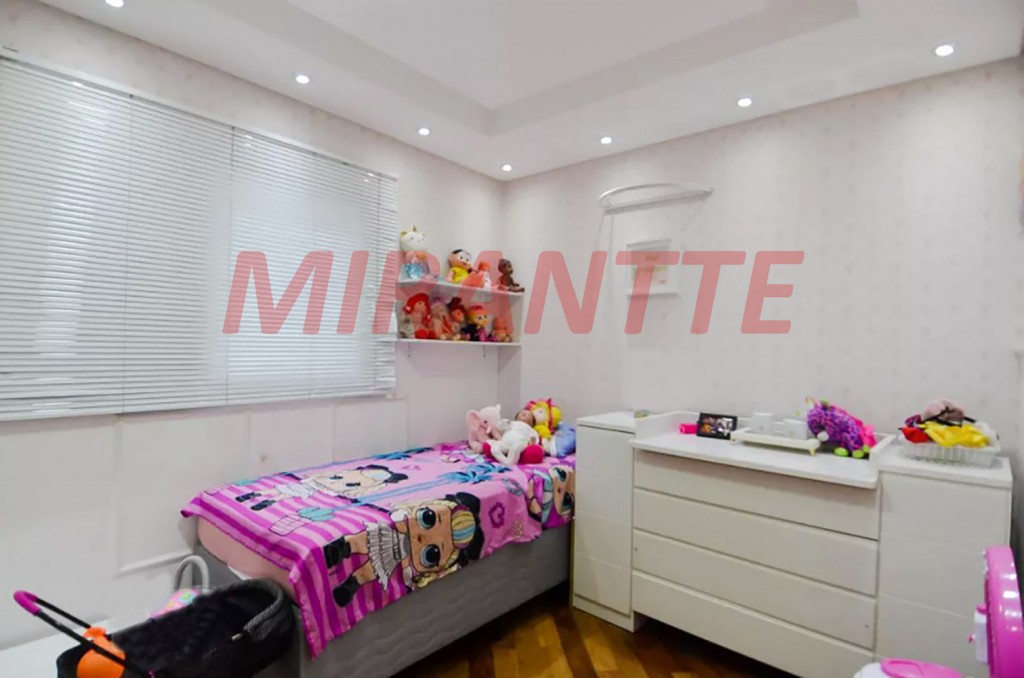 Sobrado de 165m² com 3 quartos em Parque Continental