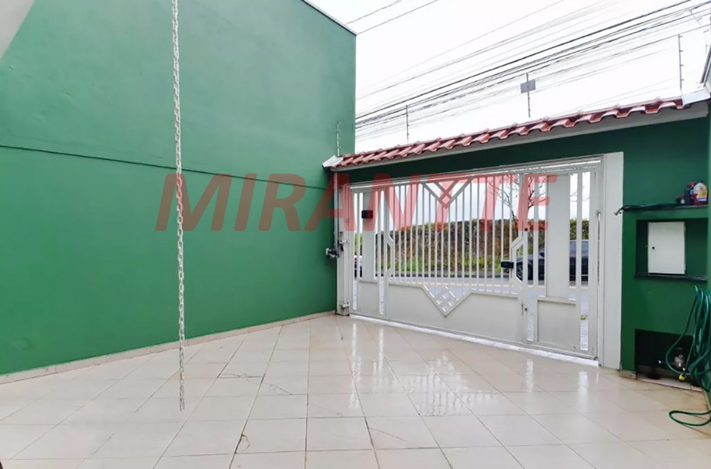Sobrado de 165m² com 3 quartos em Parque Continental