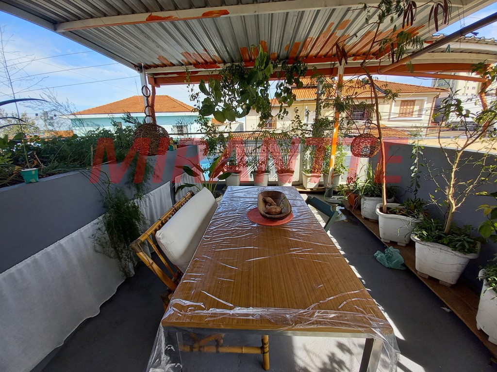 Sobrado de 178m² com 4 quartos em Imirim