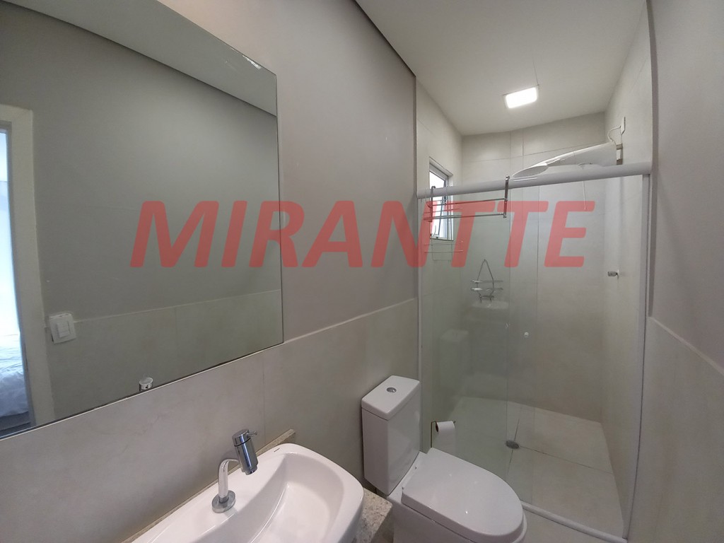 Sobrado de 178m² com 4 quartos em Imirim