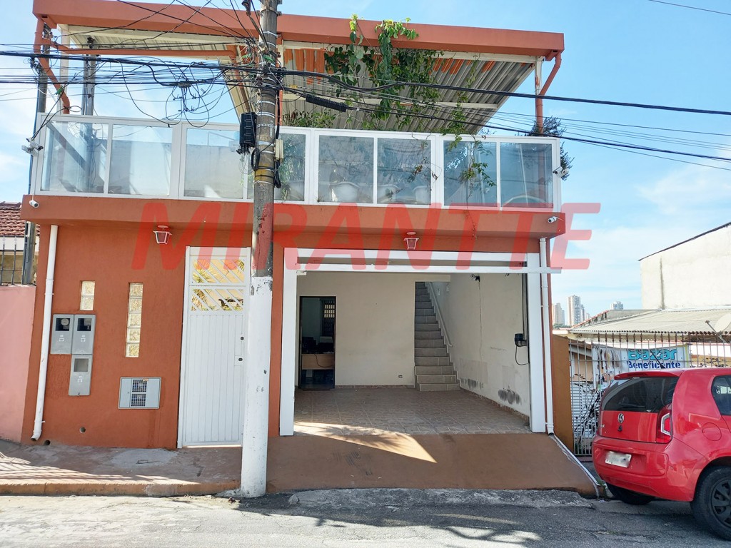Sobrado de 178m² com 4 quartos em Imirim