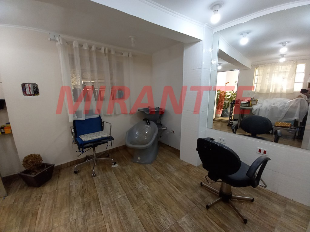 Sobrado de 178m² com 4 quartos em Imirim