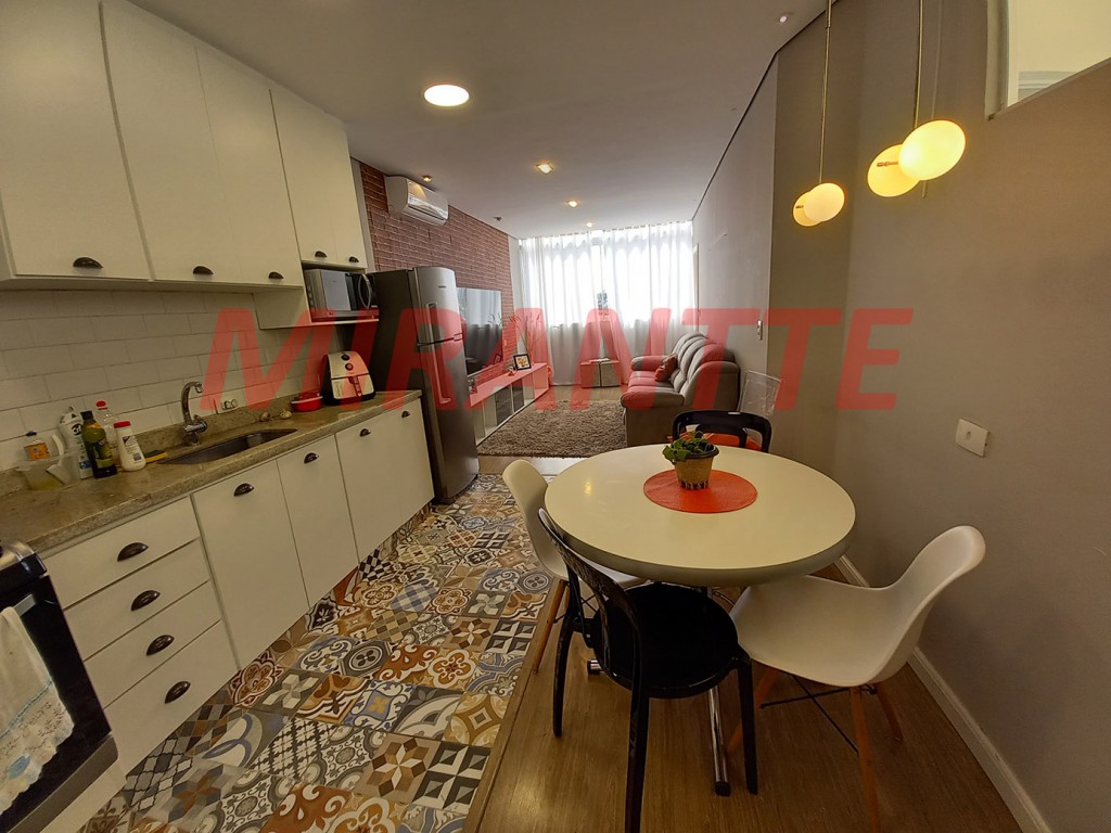 Sobrado de 178m² com 4 quartos em Imirim