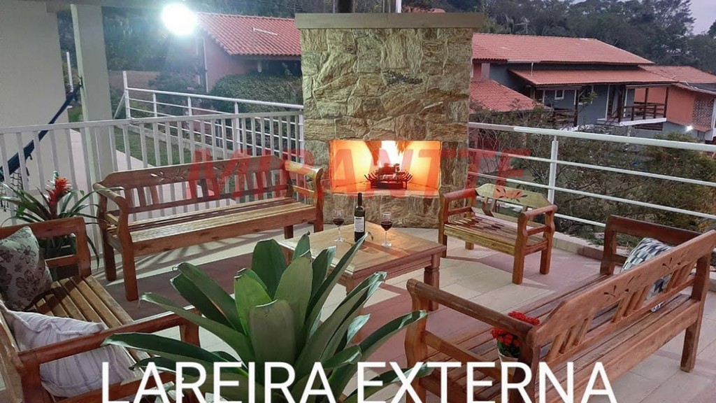 Casa terrea de 200m² com 3 quartos em Serra da Cantareira