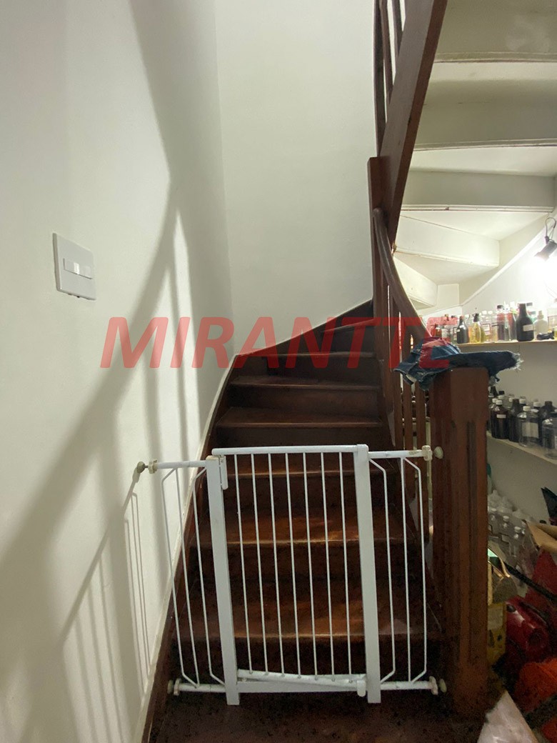 Sobrado de 90m² com 2 quartos em Santa Teresinha