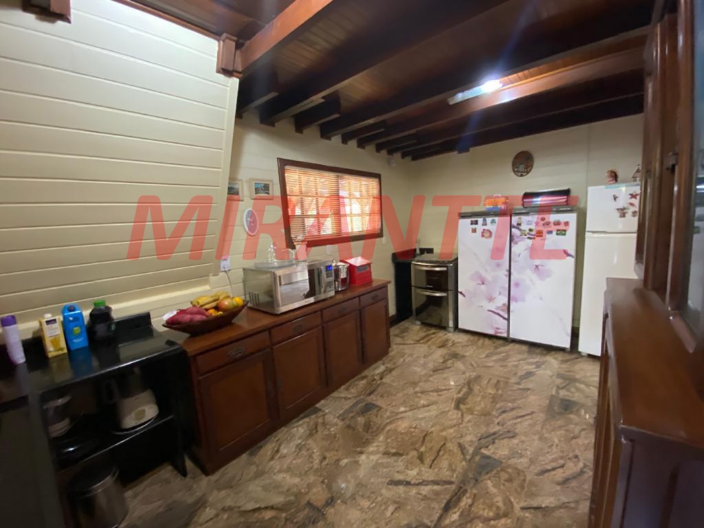 Sobrado de 300m² com 2 quartos em São Vicente