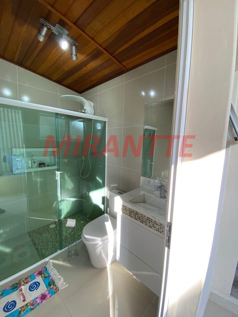 Sobrado de 300m² com 2 quartos em São Vicente