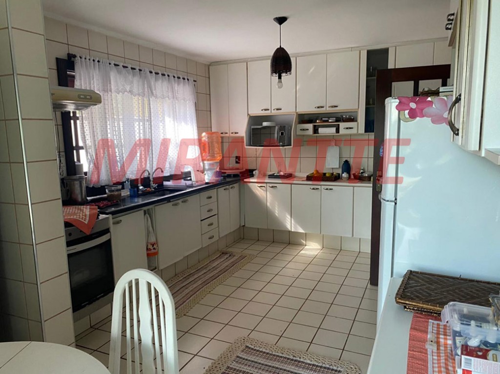 Sobrado de 525m² com 3 quartos em Acapulco
