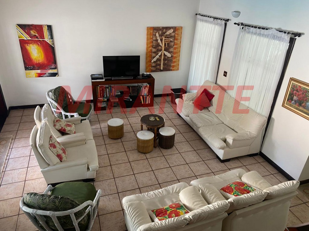 Sobrado de 525m² com 3 quartos em Acapulco
