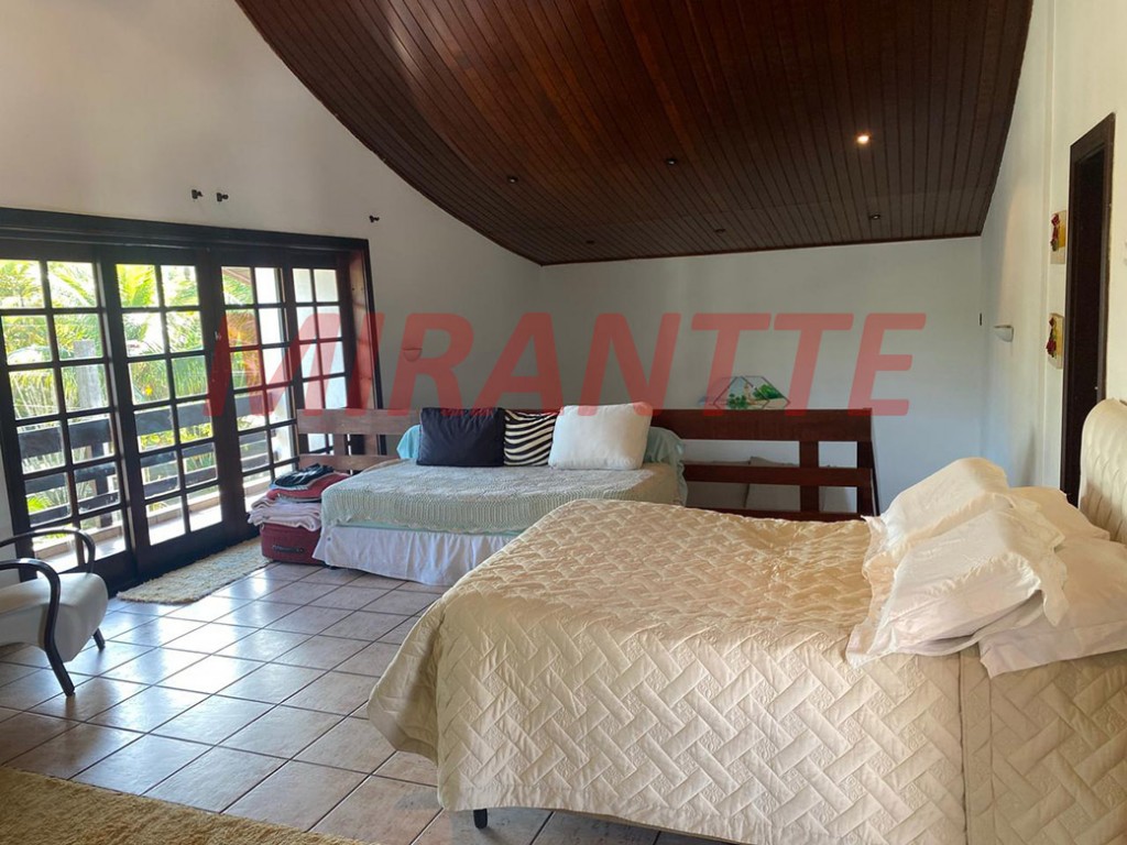 Sobrado de 525m² com 3 quartos em Acapulco