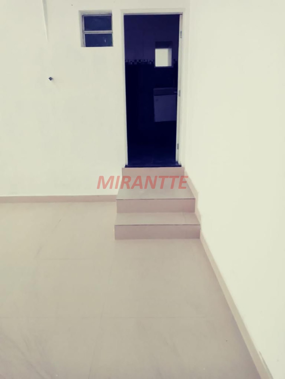 Comercial de 90m² em Jaçana