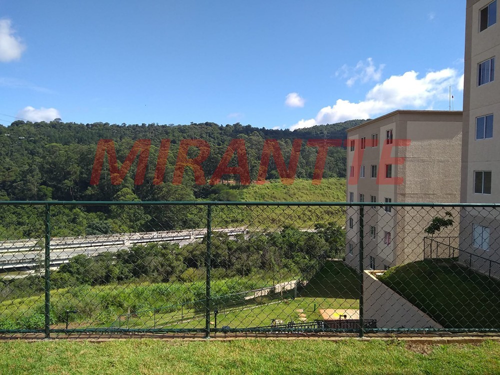 Apartamento de 40m² com 2 quartos em Vila Santos