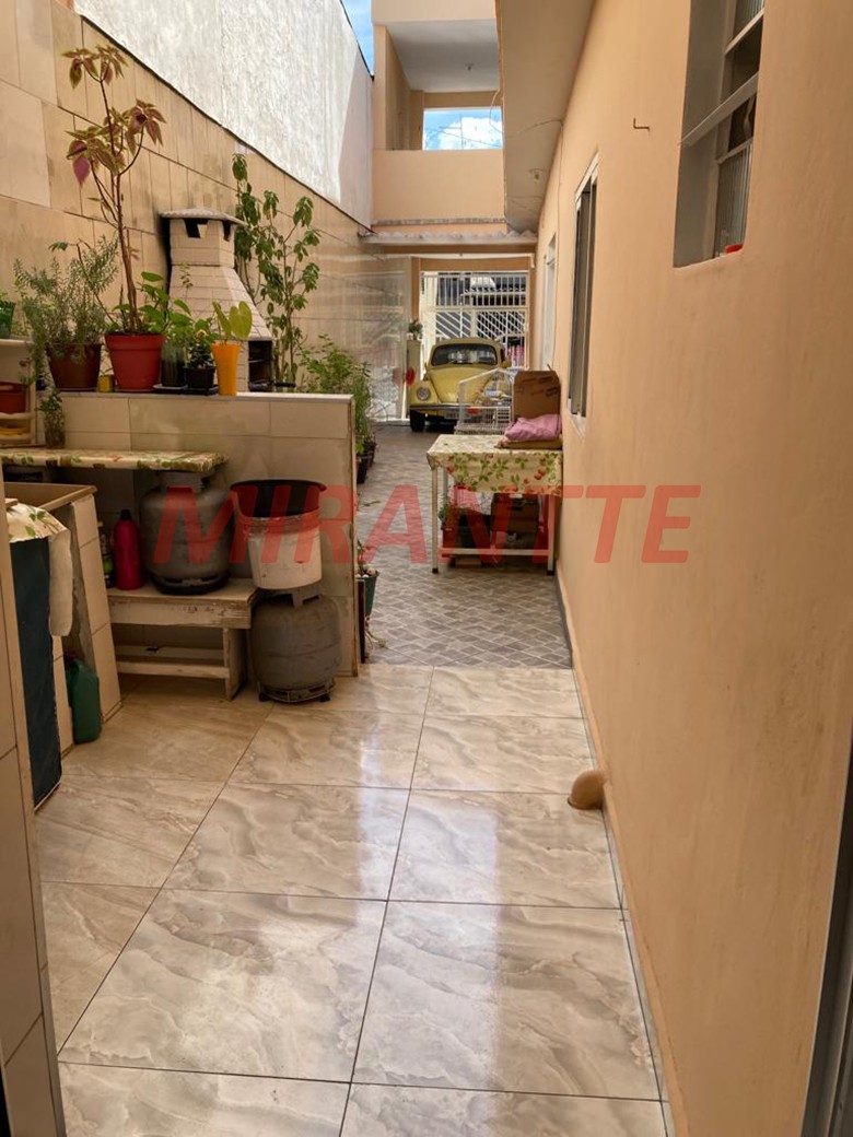 Sobrado com 4 quartos em Centro