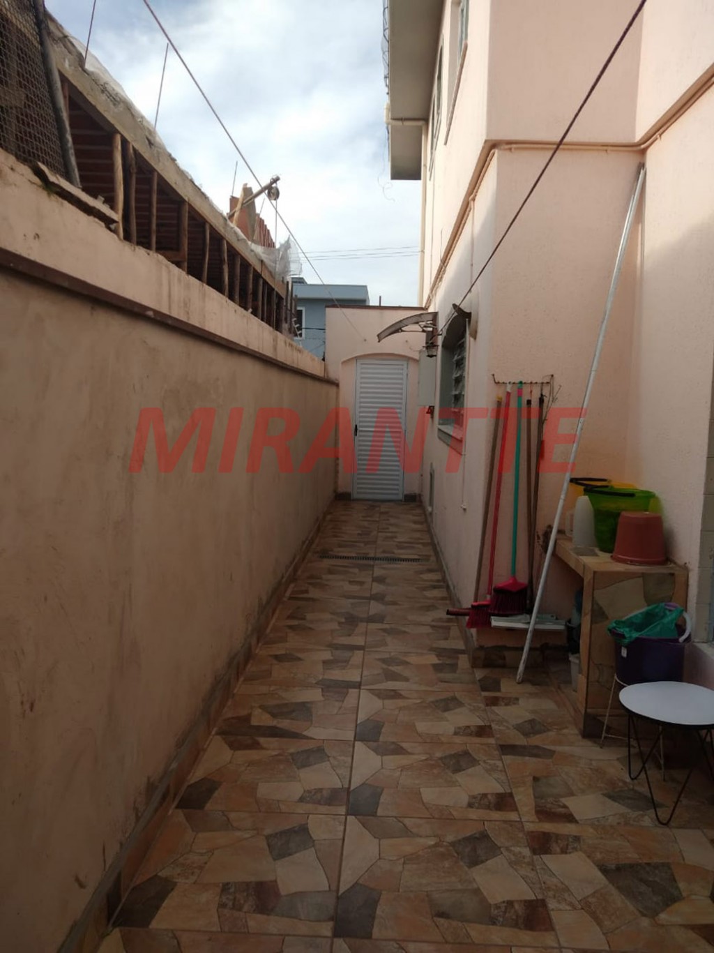 Sobrado de 142m² com 3 quartos em Vila Mazzei