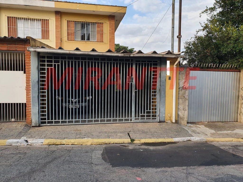 Sobrado de 247m² com 3 quartos em Imirim