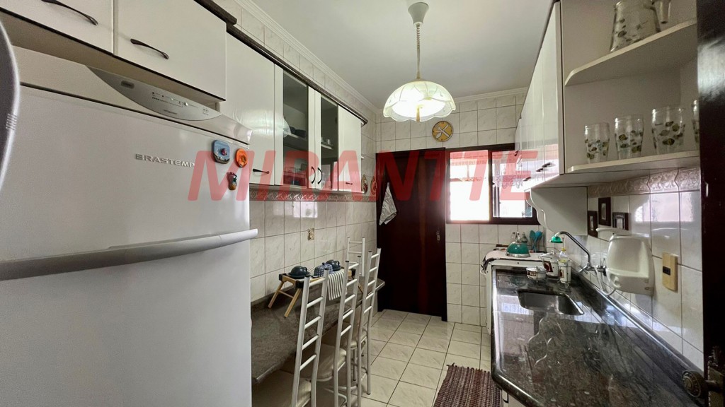 Apartamento de 95m² com 2 quartos em VILA TUPI