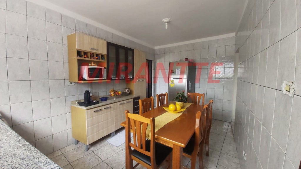 Sobrado de 150m² com 3 quartos em Jardim Regina
