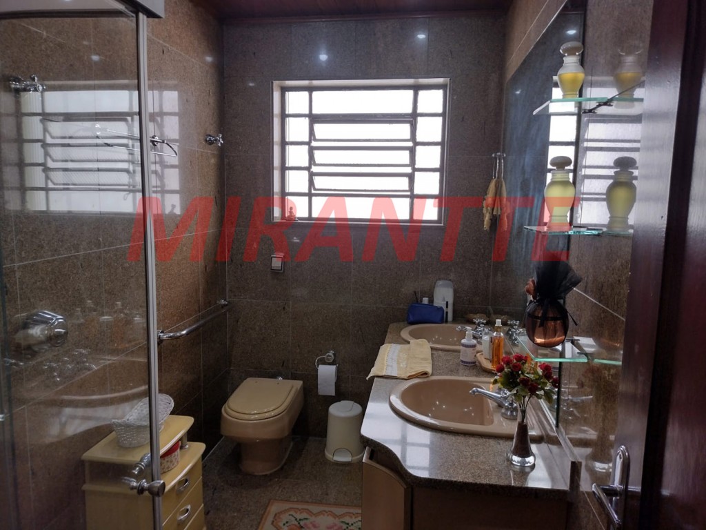 Sobrado de 258m² com 3 quartos em Vila Guilherme