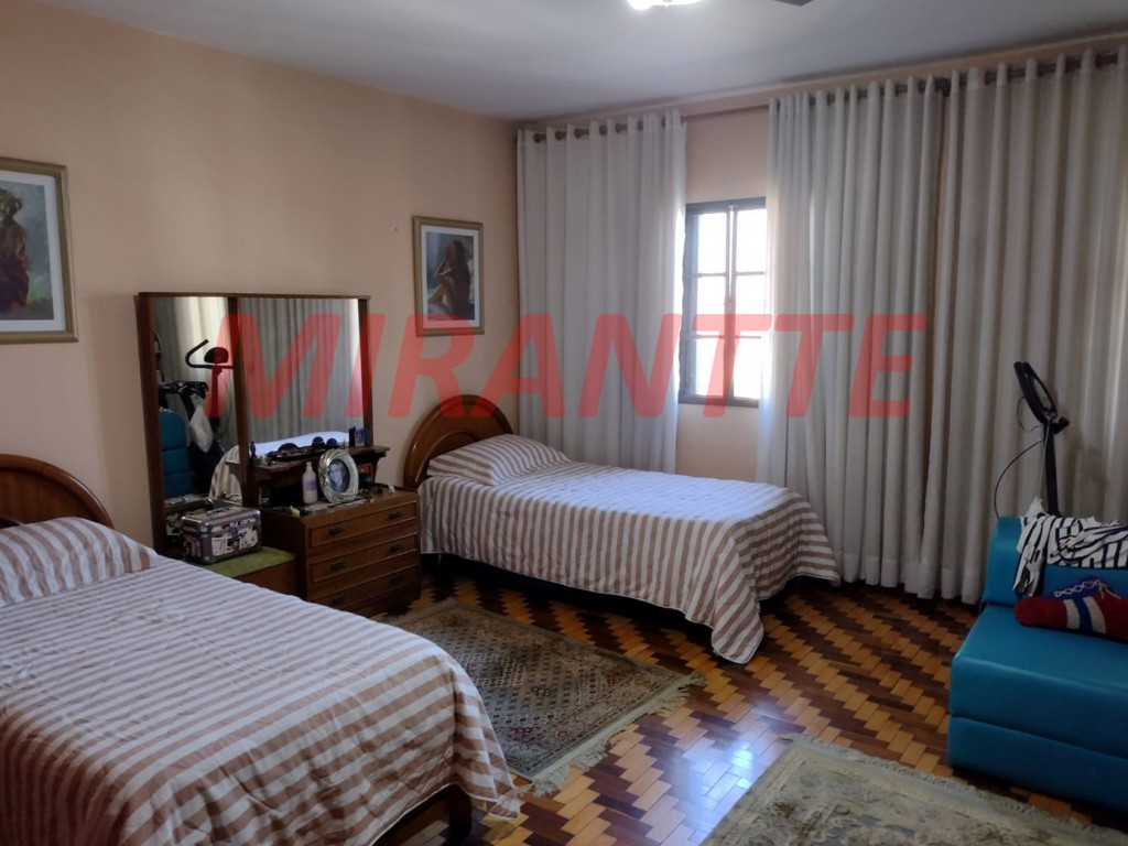 Sobrado de 258m² com 3 quartos em Vila Guilherme