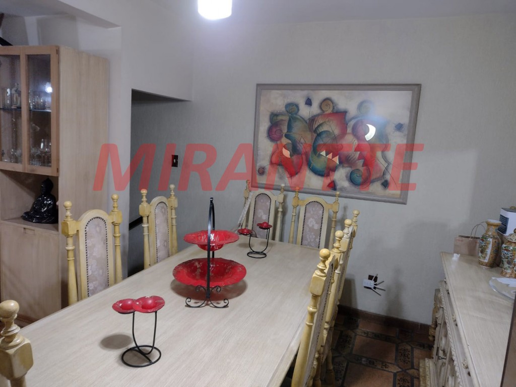 Sobrado de 258m² com 3 quartos em Vila Guilherme