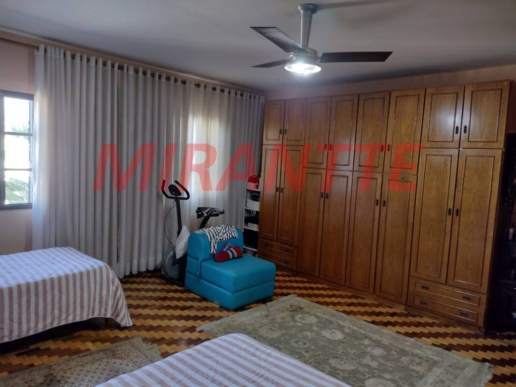 Sobrado de 258m² com 3 quartos em Vila Guilherme