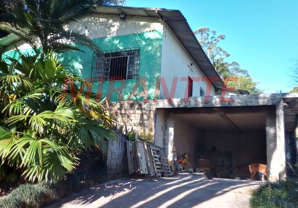 ChÁcara com 2 quartos em Chácara Santo Antônio