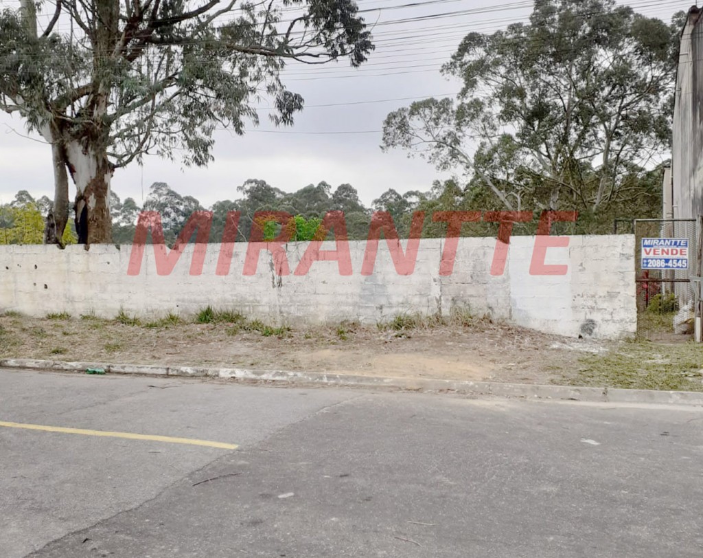 Terreno de 270m² em Parque Continental