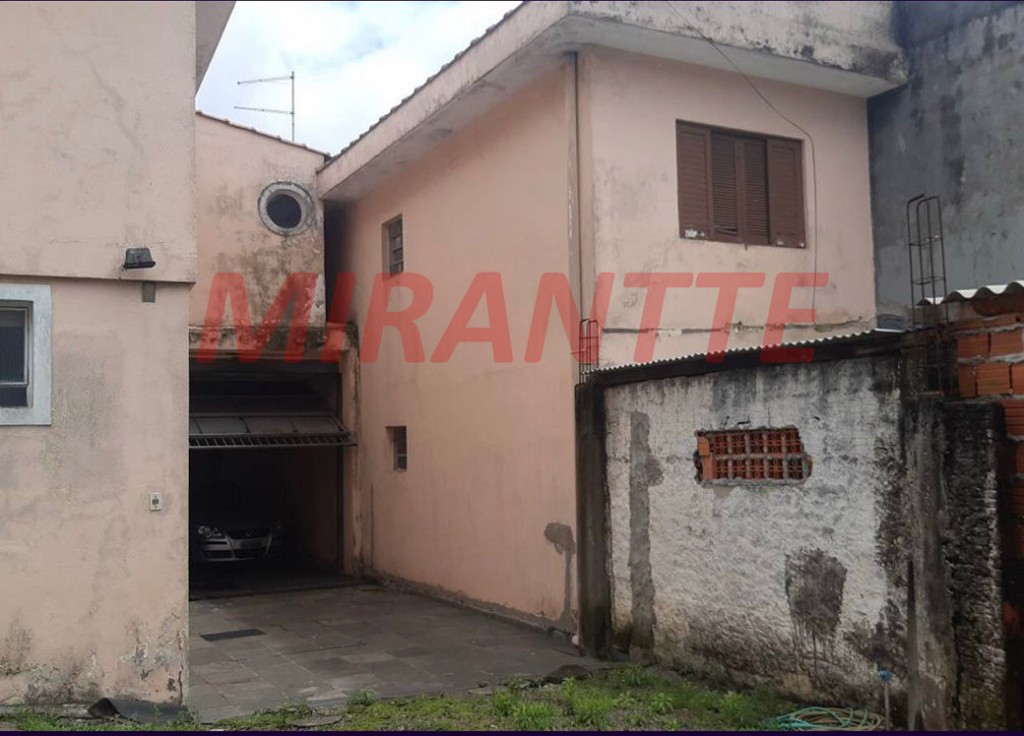 Terreno de 735m² em Vila Bancaria