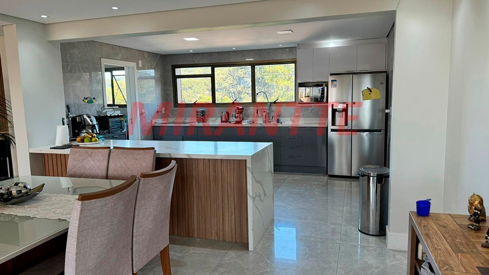 Apartamento de 170m² com 3 quartos em Jardim Floresta
