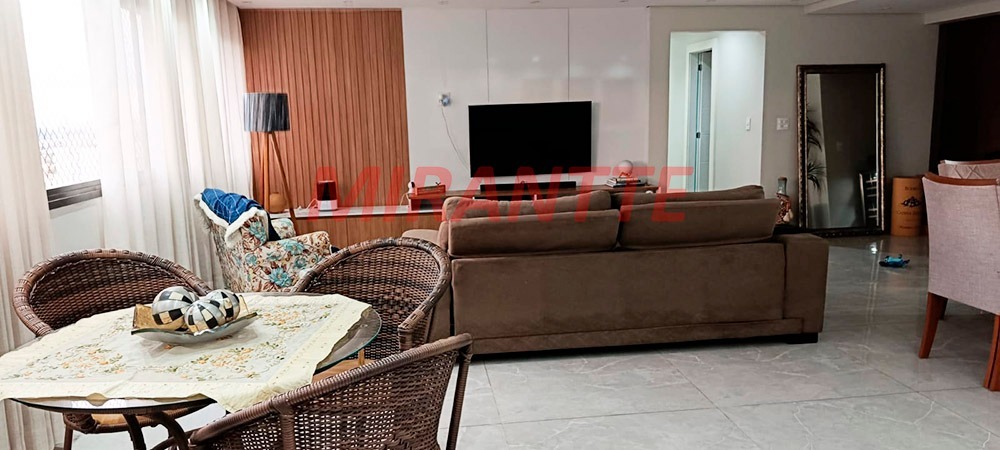 Apartamento de 170m² com 3 quartos em Jardim Floresta