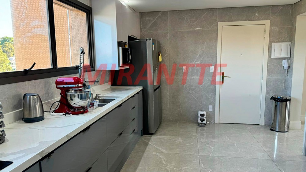 Apartamento de 170m² com 3 quartos em Jardim Floresta