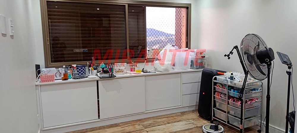 Apartamento de 170m² com 3 quartos em Jardim Floresta