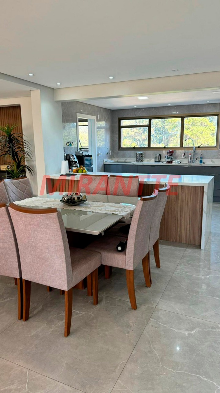 Apartamento de 170m² com 3 quartos em Jardim Floresta