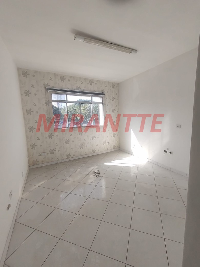 Comercial de 300m² em Pari