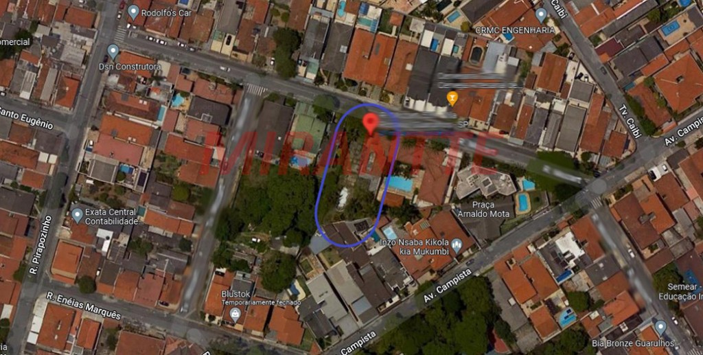 Terreno de 904m² em Vila Rosália