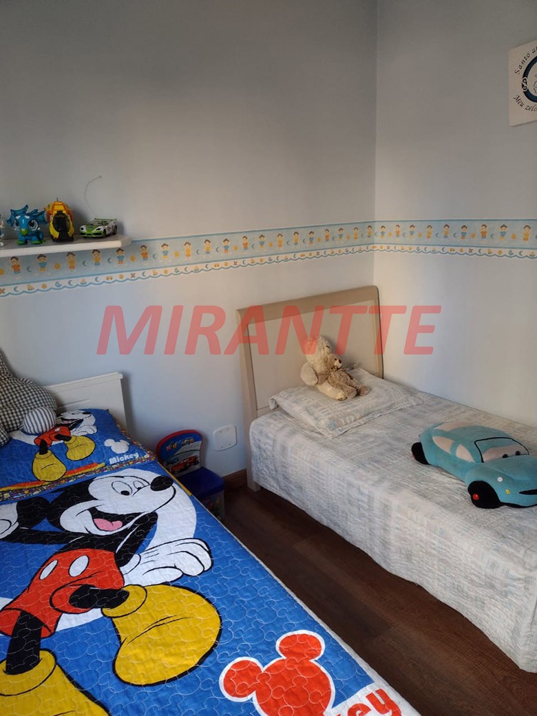 Apartamento com 3 quartos em Santana