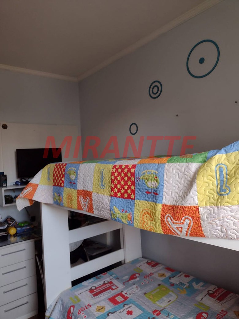 Apartamento com 3 quartos em Santana