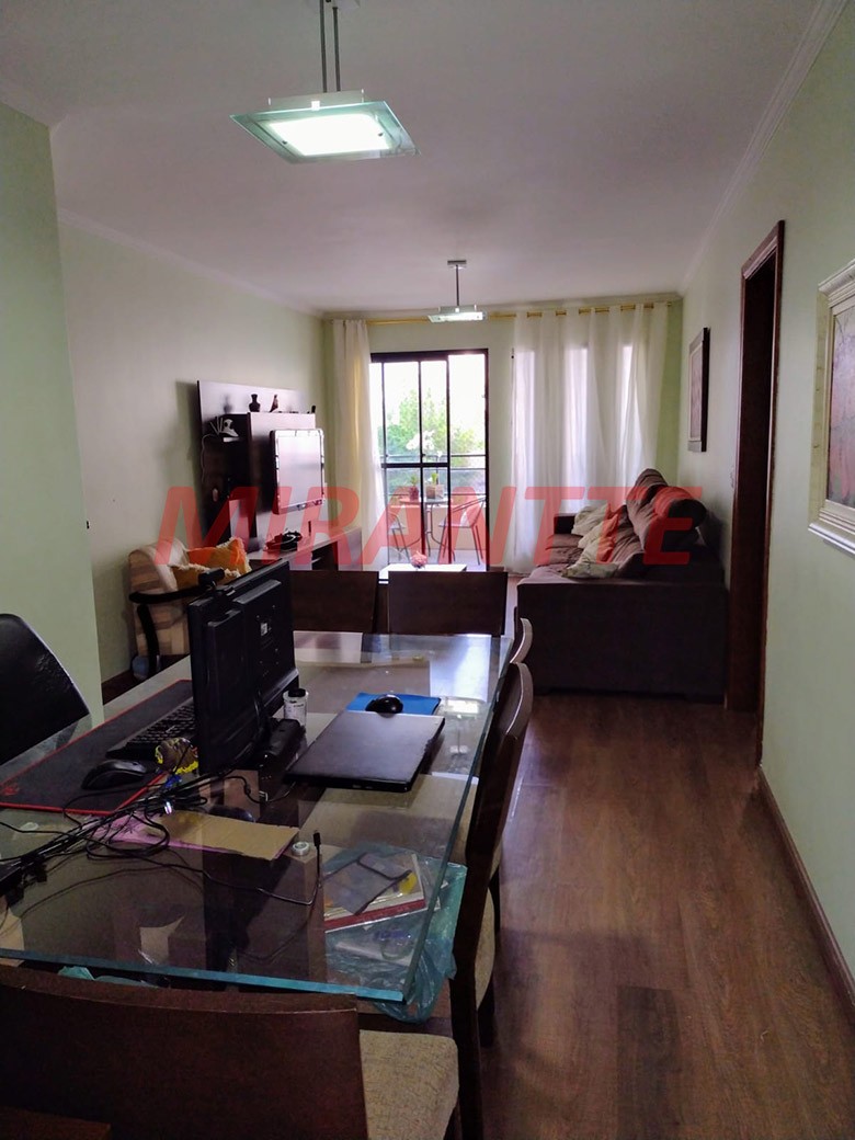 Apartamento com 3 quartos em Santana