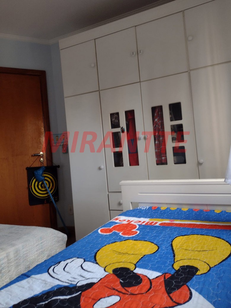 Apartamento com 3 quartos em Santana