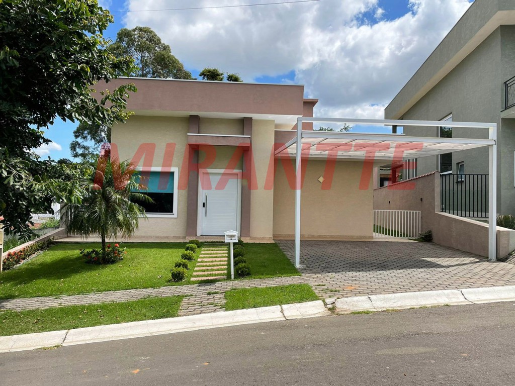 Casa terrea de 130m² com 3 quartos em Rio Abaixo