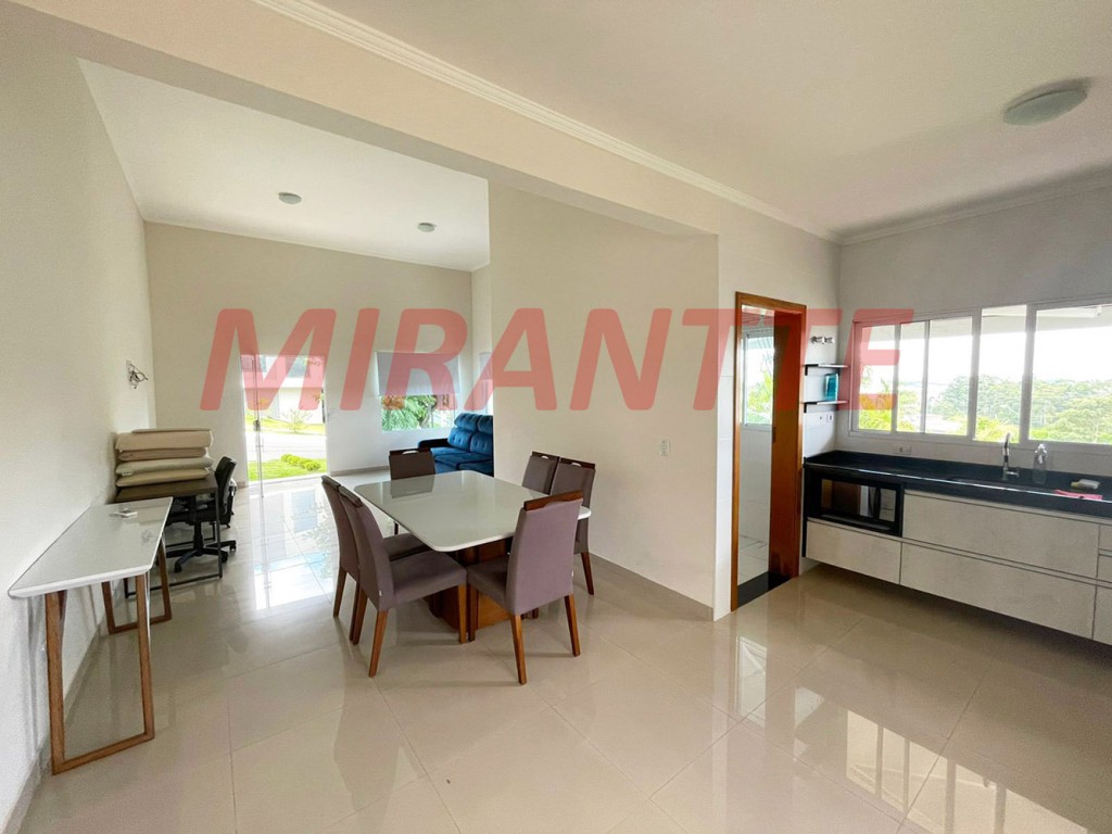 Casa terrea de 130m² com 3 quartos em Rio Abaixo