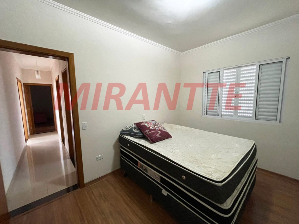 Casa terrea de 130m² com 3 quartos em Rio Abaixo