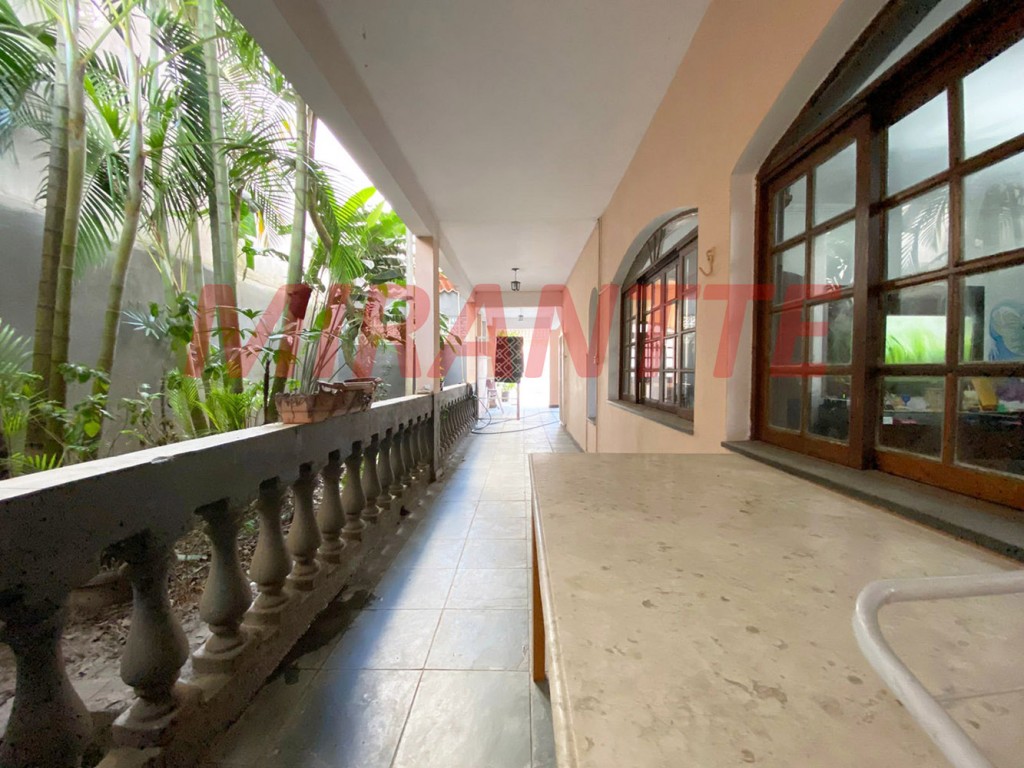 Sobrado de 343m² com 4 quartos em Jardim City