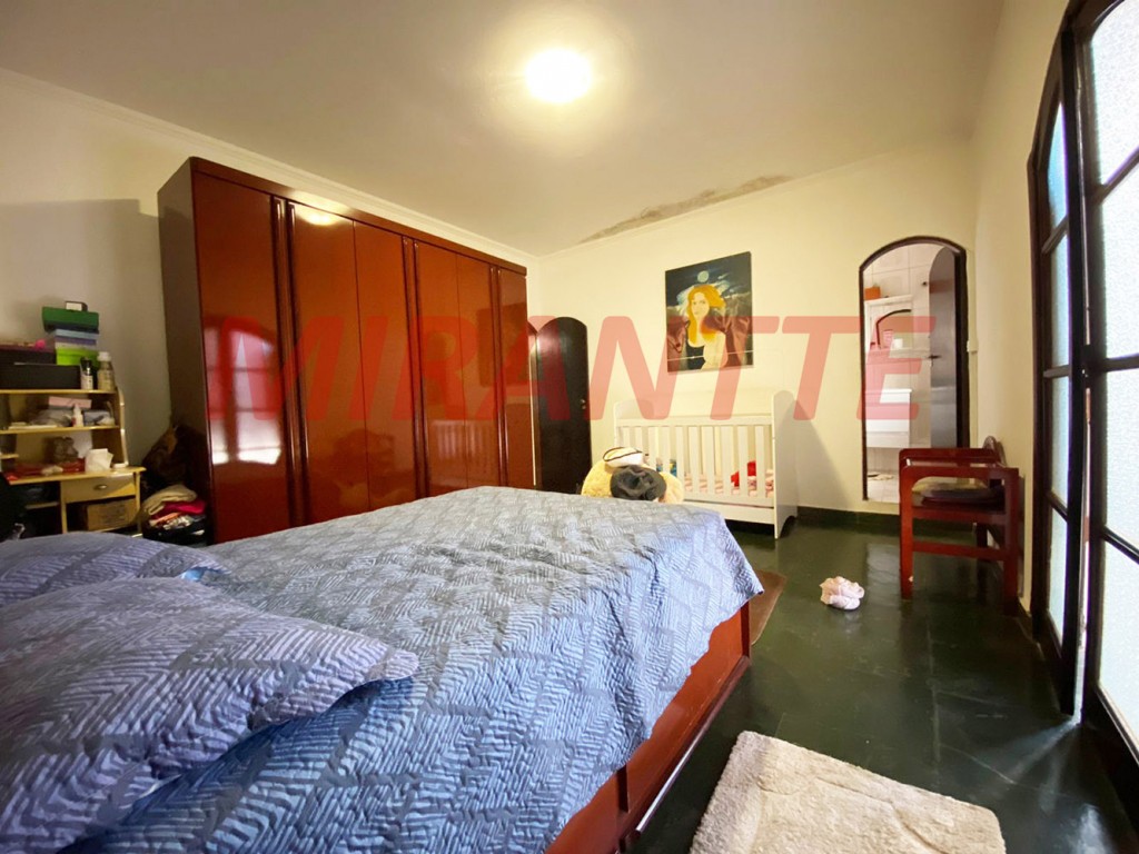 Sobrado de 343m² com 4 quartos em Jardim City