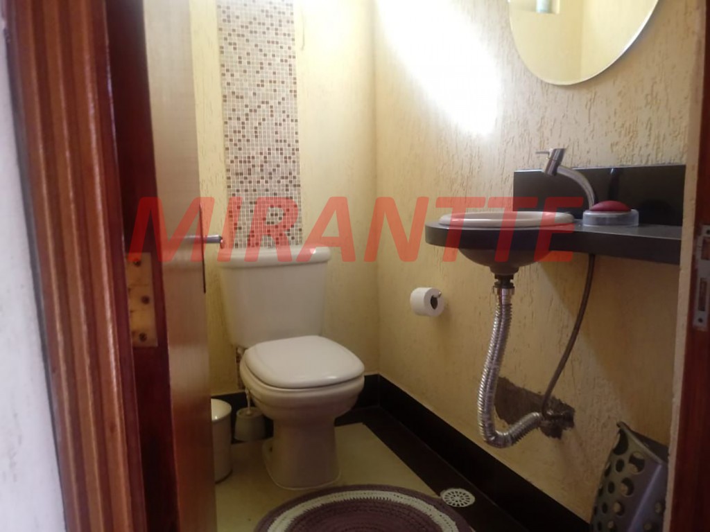 Sobrado de 185m² com 3 quartos em Vila Maria Alta